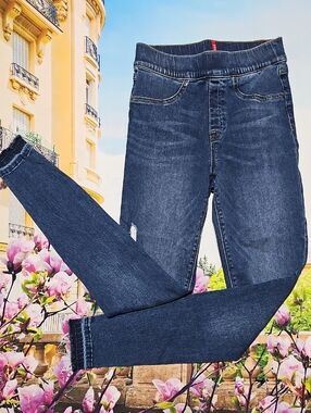 Spanx Distressed Skinny Jean Leggings Size‎ Small